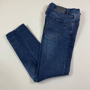 Tommy Hilfiger Revolution Slim‎ Jeans Boy's 18 Medium Wash Denim